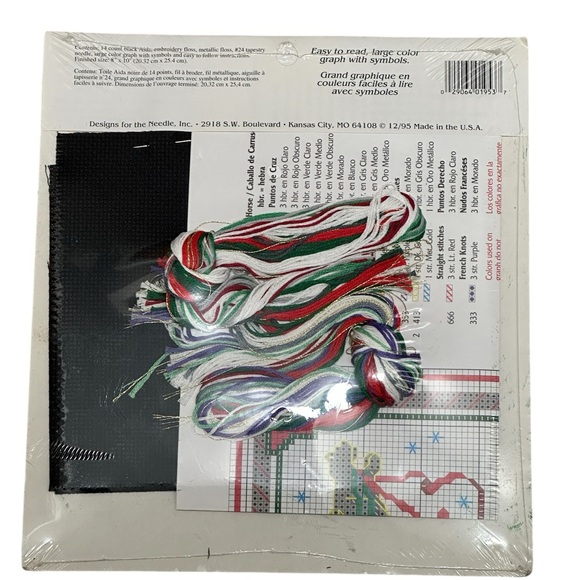 Christmas Traditions Carousel Horse Counted Cross Stitch Kit Vintage 1995 New - Picture 3 of 8